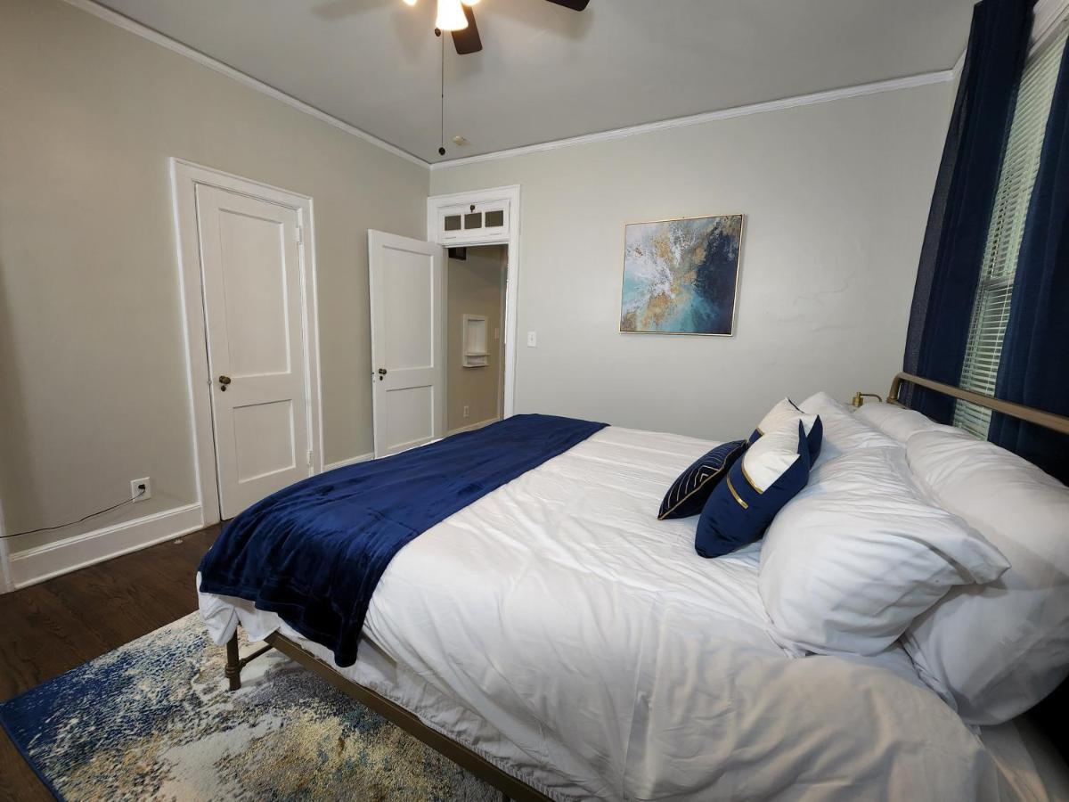 Spacious Centrally Located 3 Bed 2 Bath - Sleeps 8 蒙哥马利 外观 照片